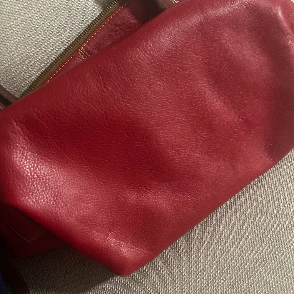 Dooney & Bourke Red Tote The Dooney & Bourke Fairfield Champosa Satchel - Picture 8 of 9